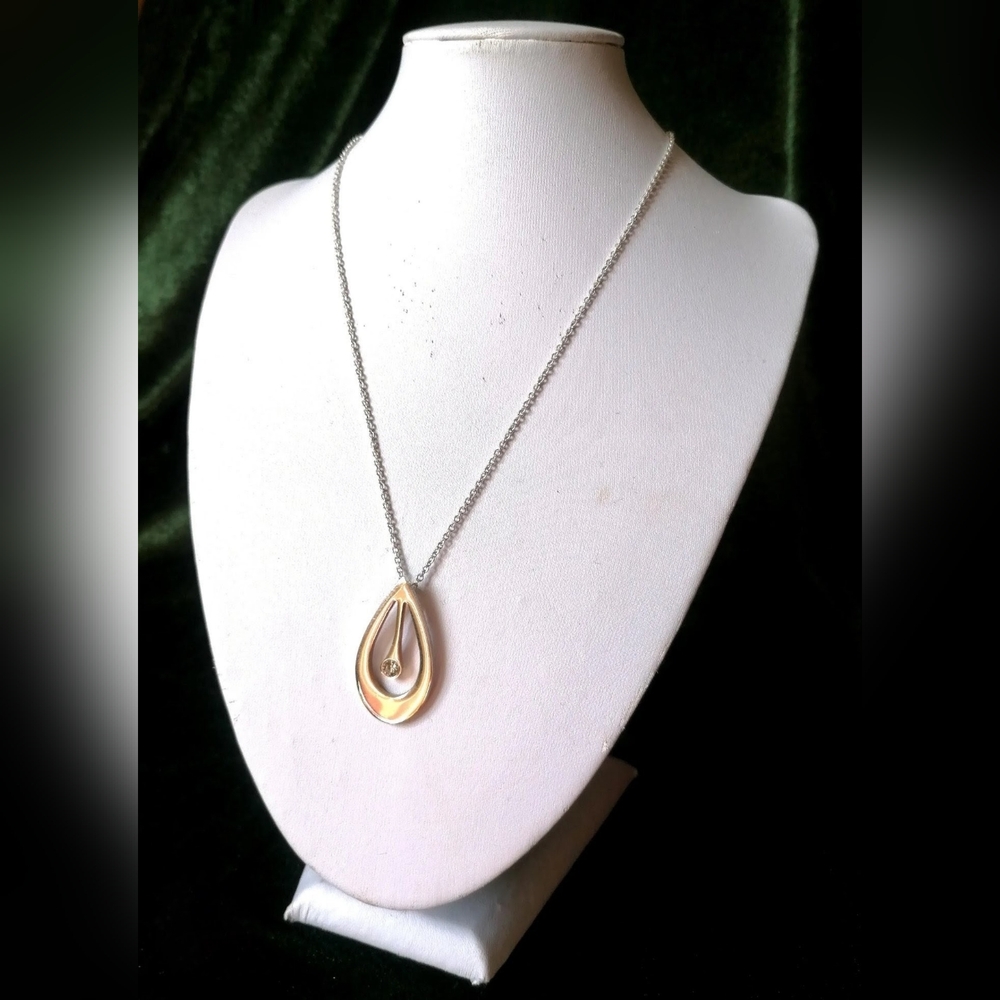 Newbridge Ireland Minimalist Geometric Drop Silver Tone Adjustable Pendant